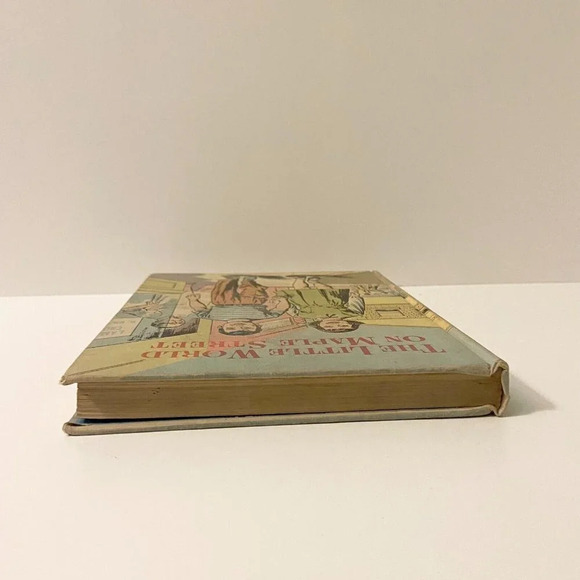 Vintage 1962 The Little World  on Maple Street Book Ex Library Book Hardcover - Picture 13 of 14
